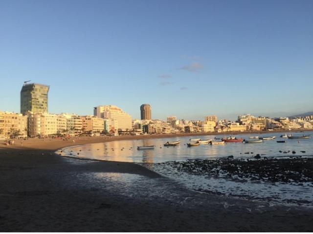 לאס פאלמס דה גראן קנאריה Las Canteras Beach מראה חיצוני תמונה